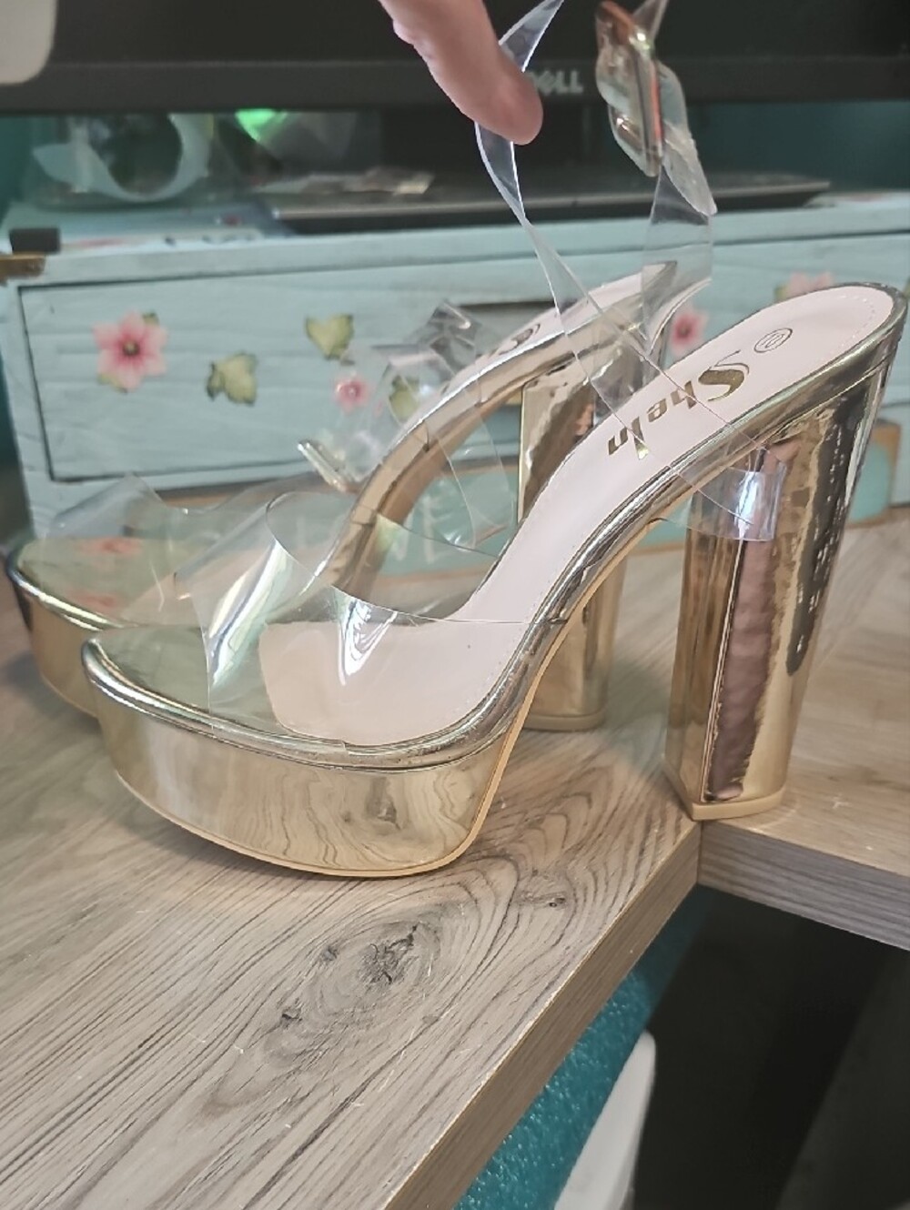 SheIn  Gold Clear Platform Heeled Ankle Strap Sandals. Size 10. Fit Like A 9-9.5